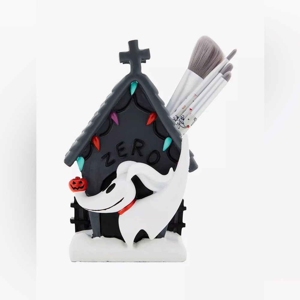 NIB Nightmare Before Christmas Zero Seasons Makeup Brush Holder